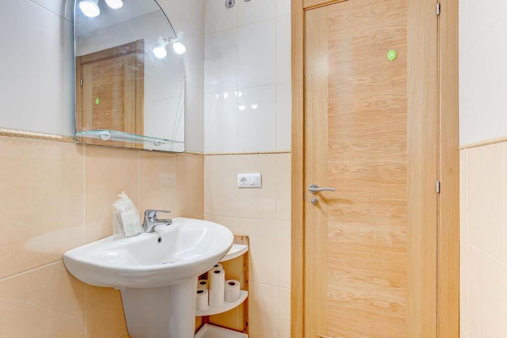 Pleasant Duplex San Juan With 2 Bedrooms 吉亚德索拉 外观 照片