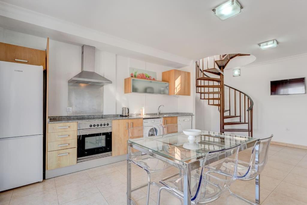 Pleasant Duplex San Juan With 2 Bedrooms 吉亚德索拉 外观 照片